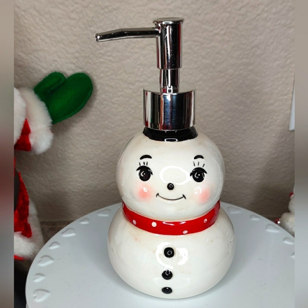 Johanna Parker Retro Conrad Snowman  Christmas‎ Soap Pump Dispenser DISCONTINUED